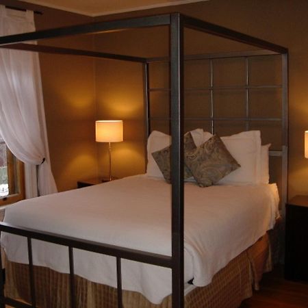 Avalon Bed And Breakfast Ottawa Bagian luar foto