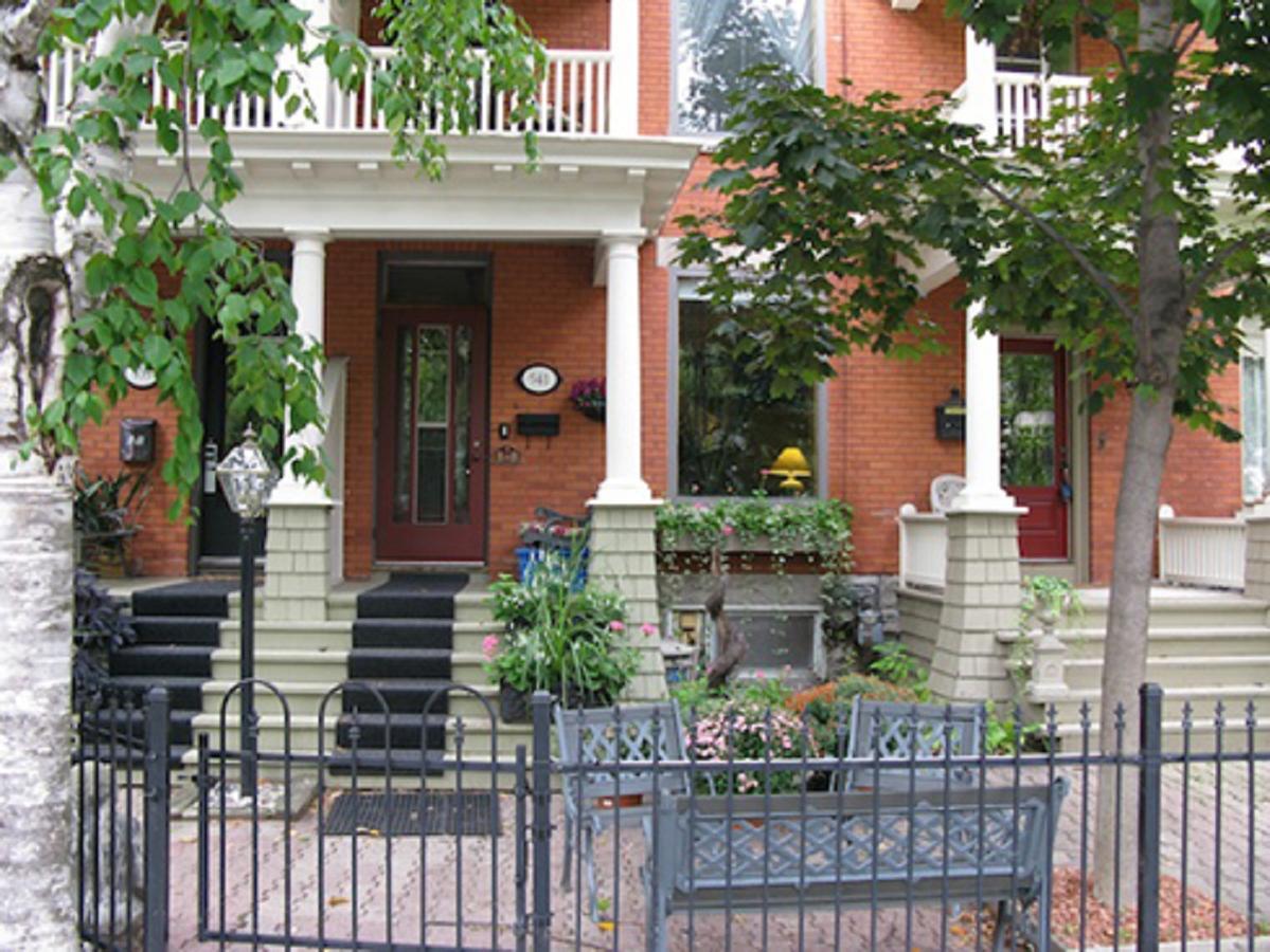 Avalon Bed And Breakfast Ottawa Bagian luar foto